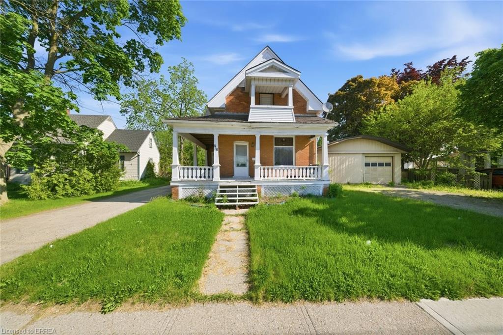 816 Colborne Street E Property Photo 1