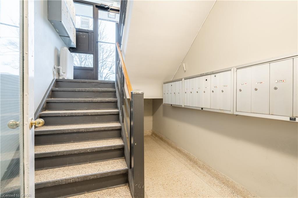 108-37 Mericourt Road Property Photo 3