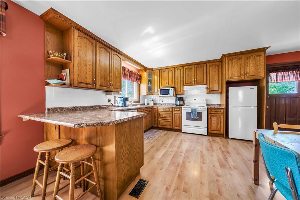 4932 Fly Road Property Photo 11