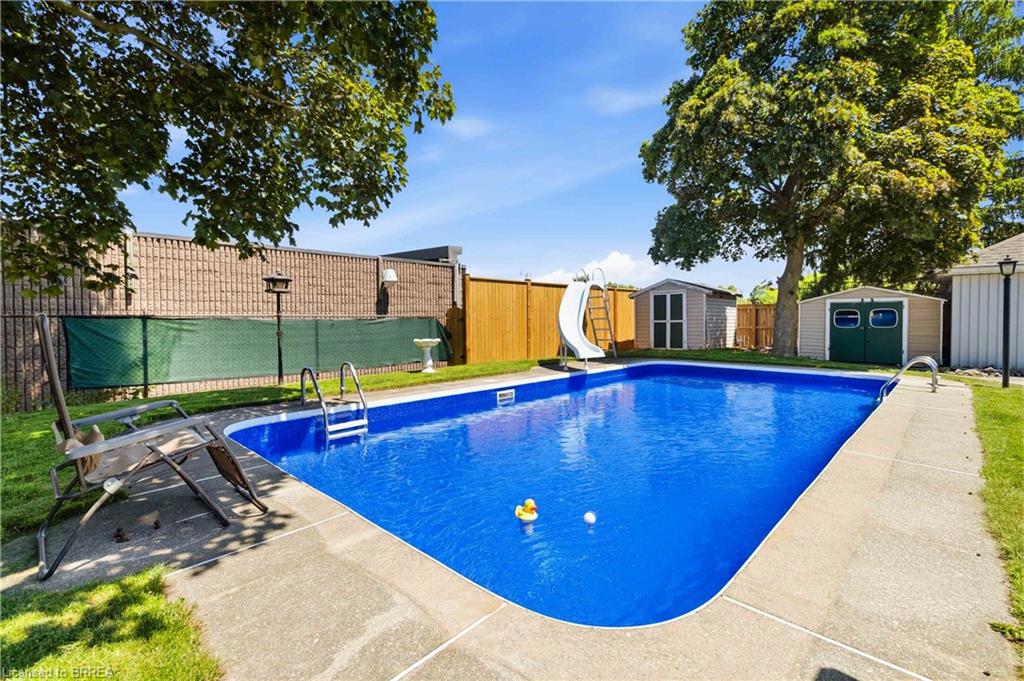 134 Queensway Drive Property Photo 45