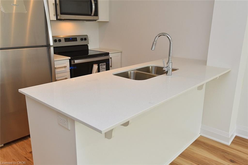 422-1936 Rymal Road E Property Photo 10