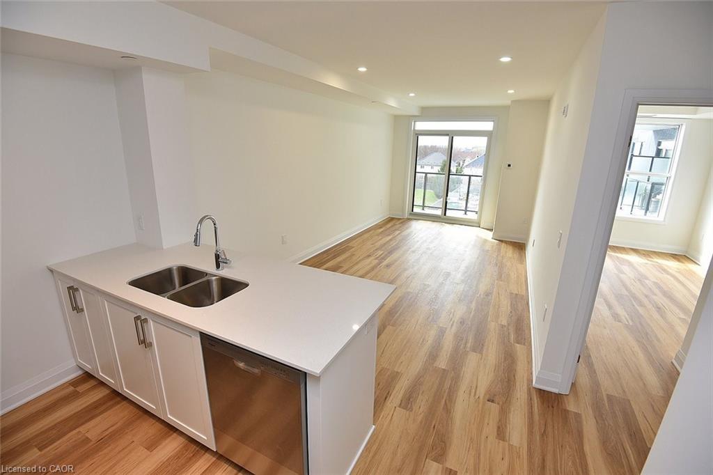 422-1936 Rymal Road E Property Photo 13