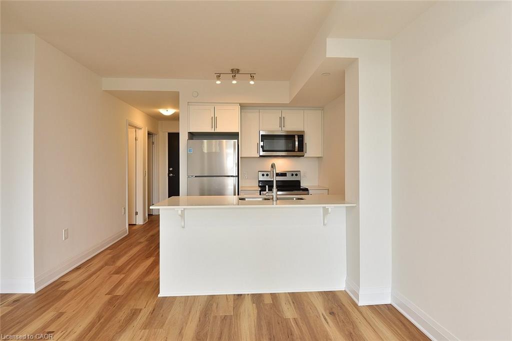 422-1936 Rymal Road E Property Photo 17