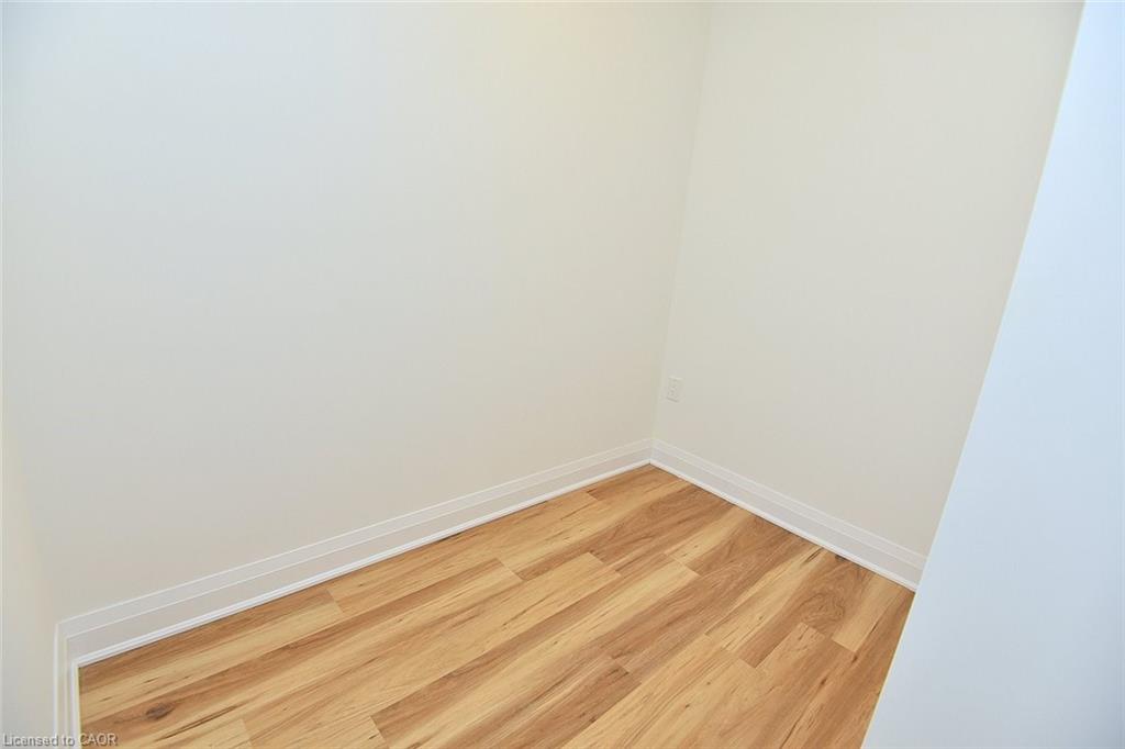 422-1936 Rymal Road E Property Photo 19