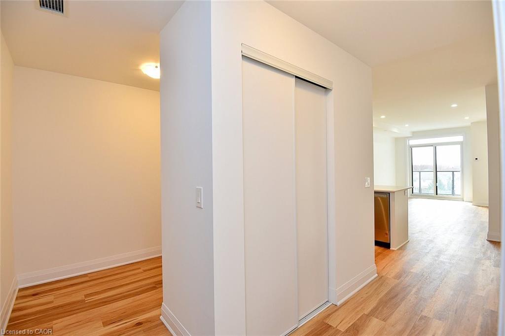 422-1936 Rymal Road E Property Photo 20