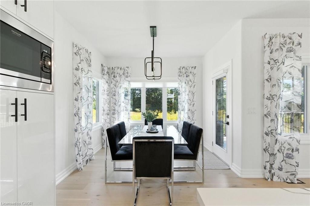 270 Charles Street Property Photo 11