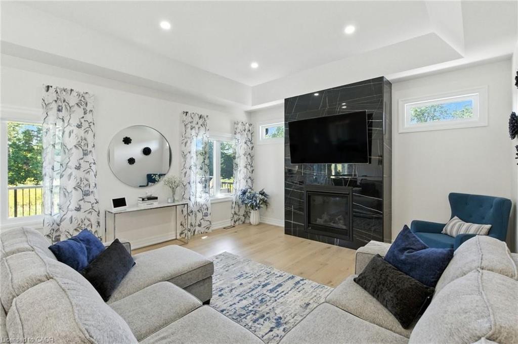 270 Charles Street Property Photo 13