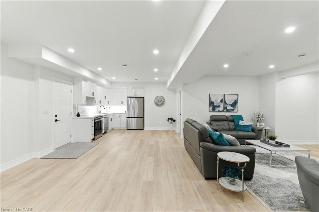 270 Charles Street Property Photo 29