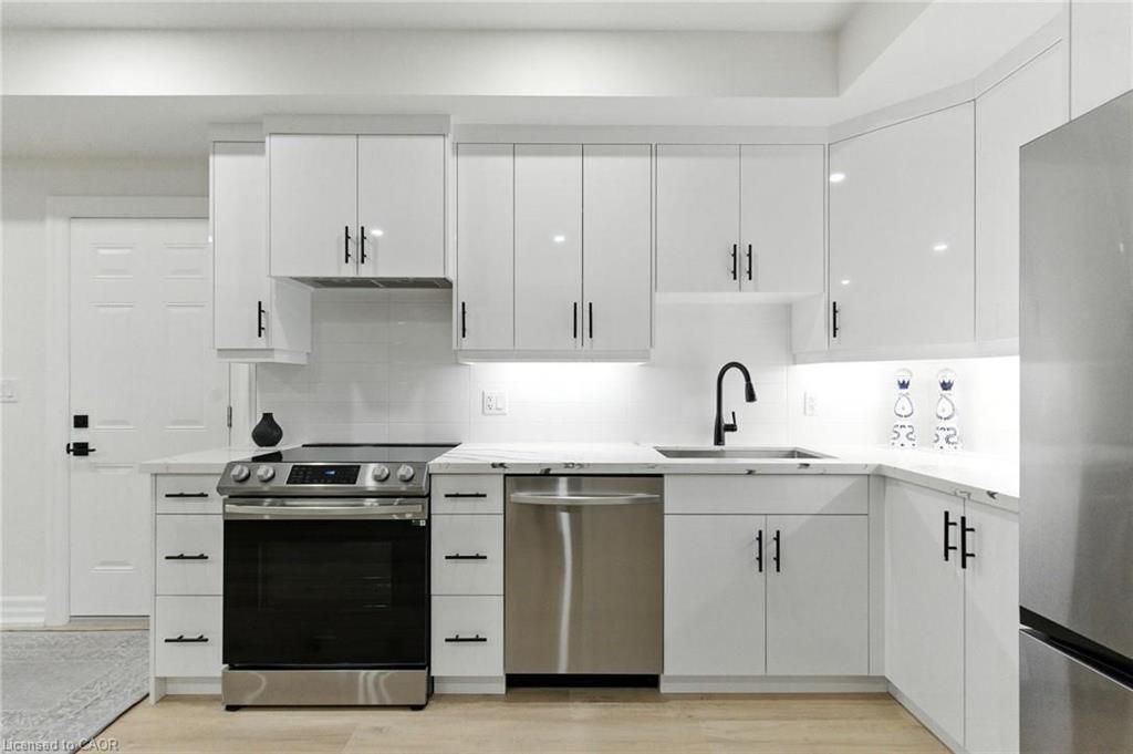 270 Charles Street Property Photo 33