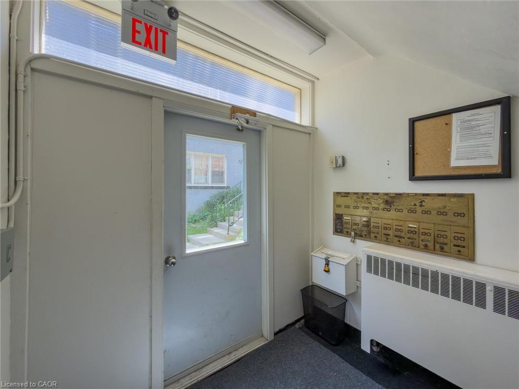 9-1755 King Street Property Photo 6