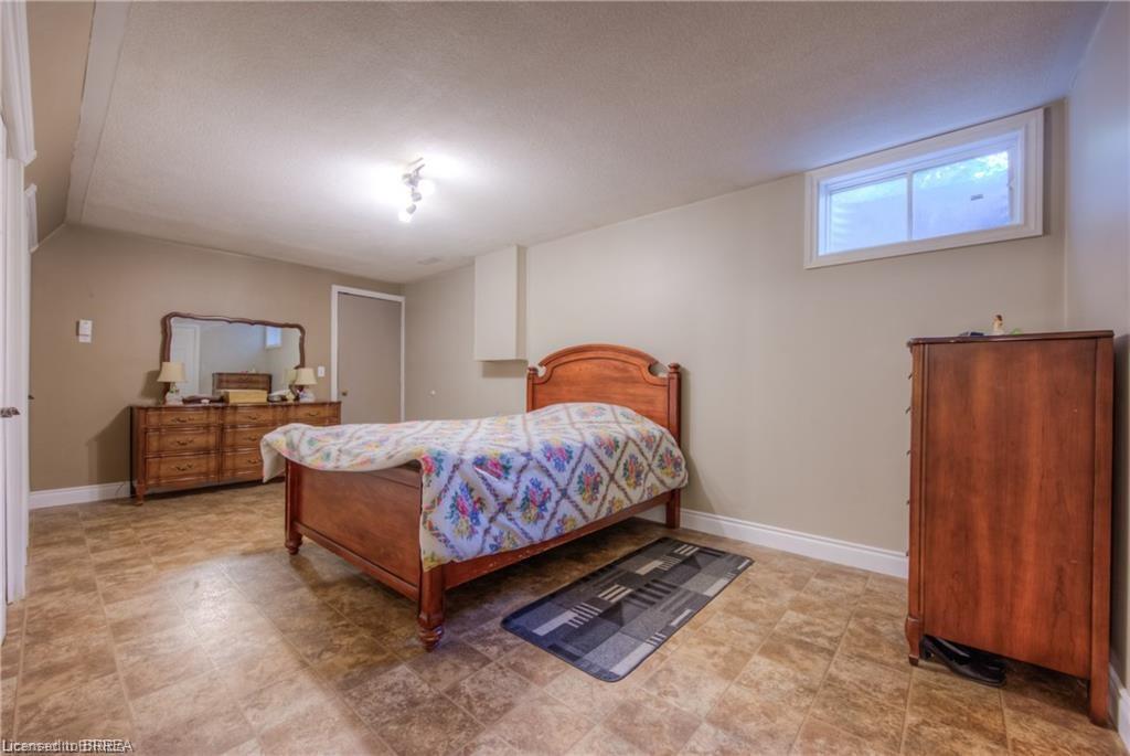 14 Alpha Street Property Photo 28