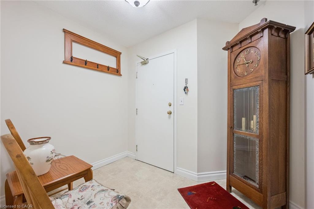 216-1009 Queenston Road Property Photo 3