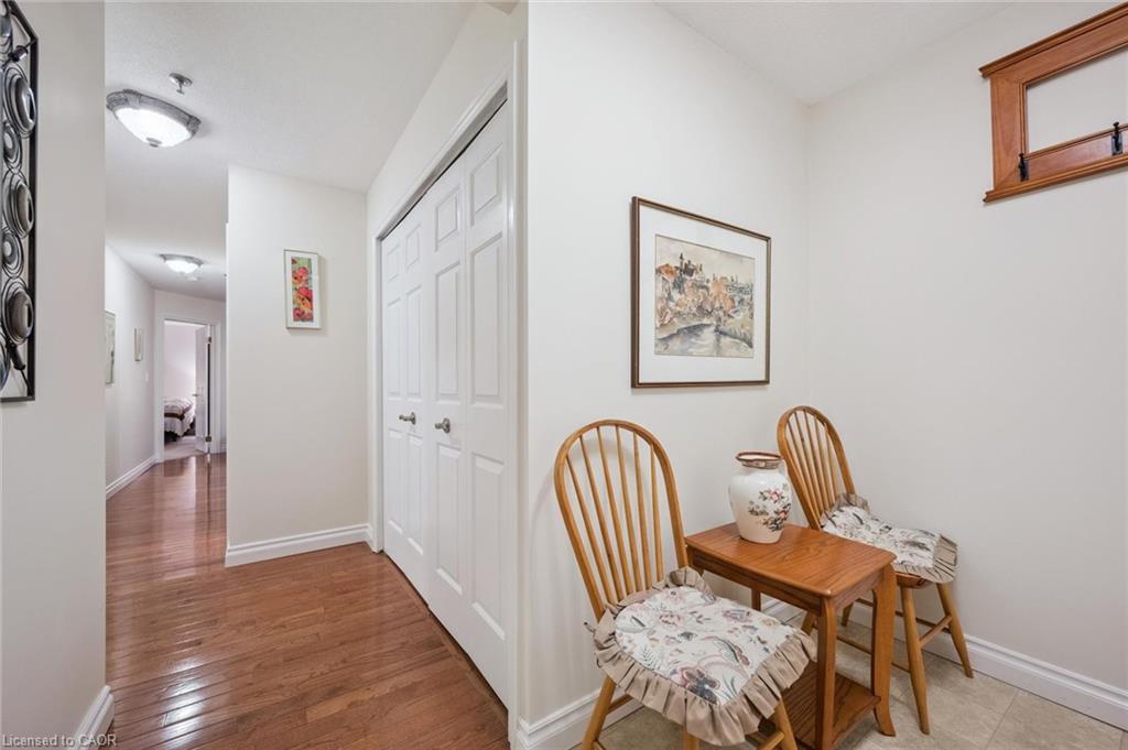 216-1009 Queenston Road Property Photo 4