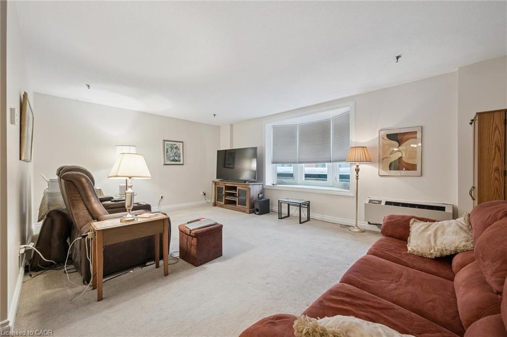 216-1009 Queenston Road Property Photo 13