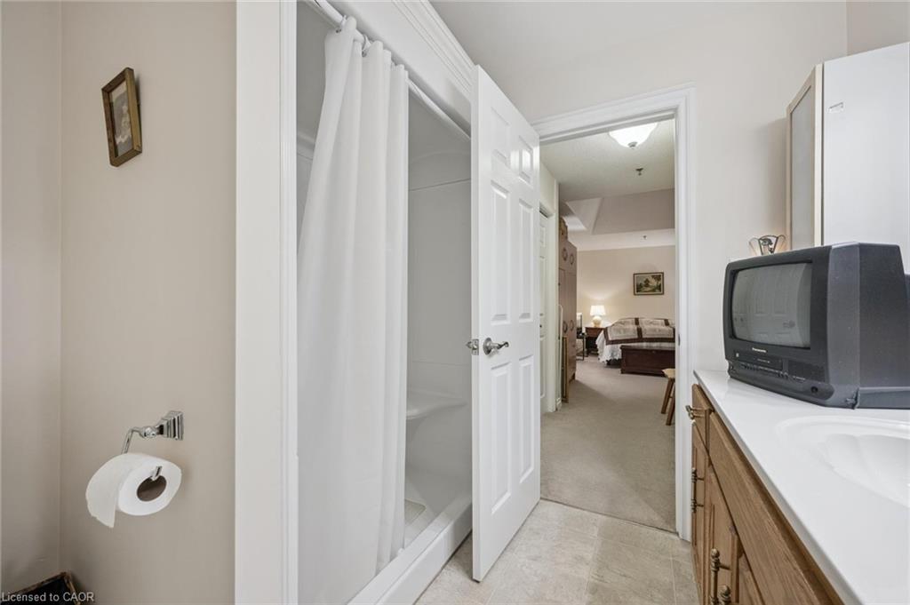 216-1009 Queenston Road Property Photo 20