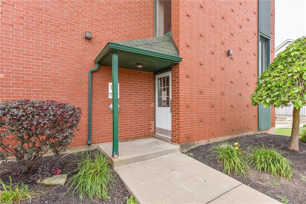 216-1009 Queenston Road Property Photo 30