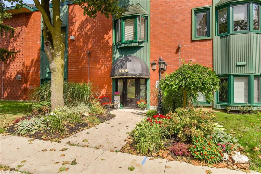 216-1009 Queenston Road Property Photo 43