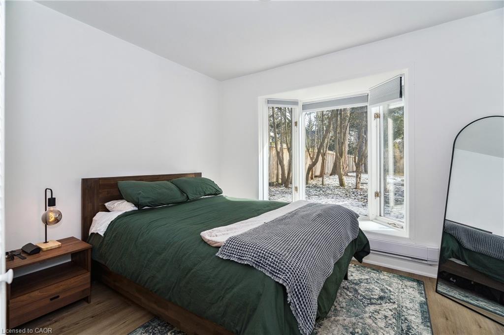 5-1182 Linbrook Road Property Photo 5