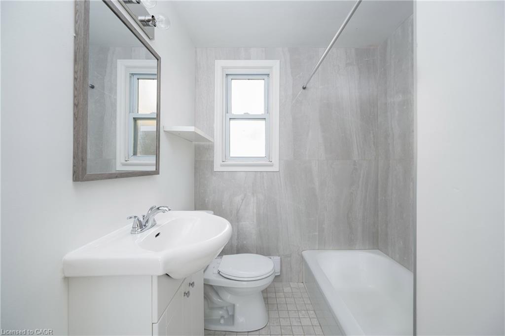 5-1182 Linbrook Road Property Photo 16