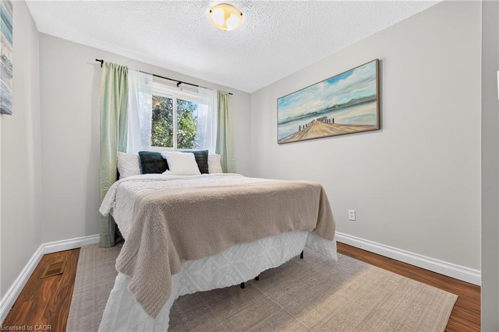 6 Bardadyn Court Property Photo 17