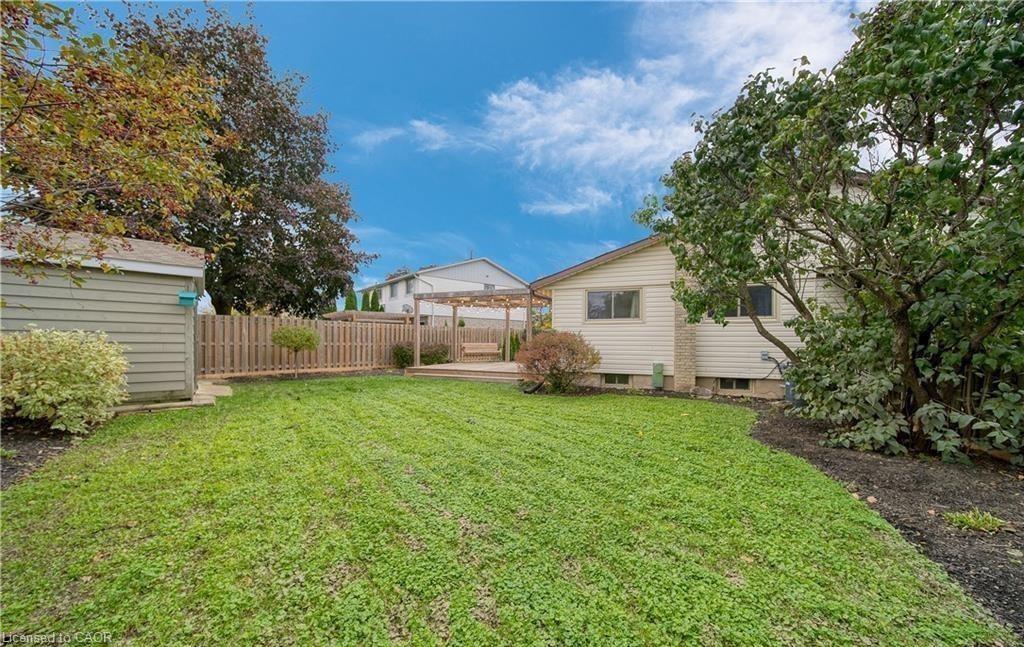 6 Bardadyn Court Property Photo 32