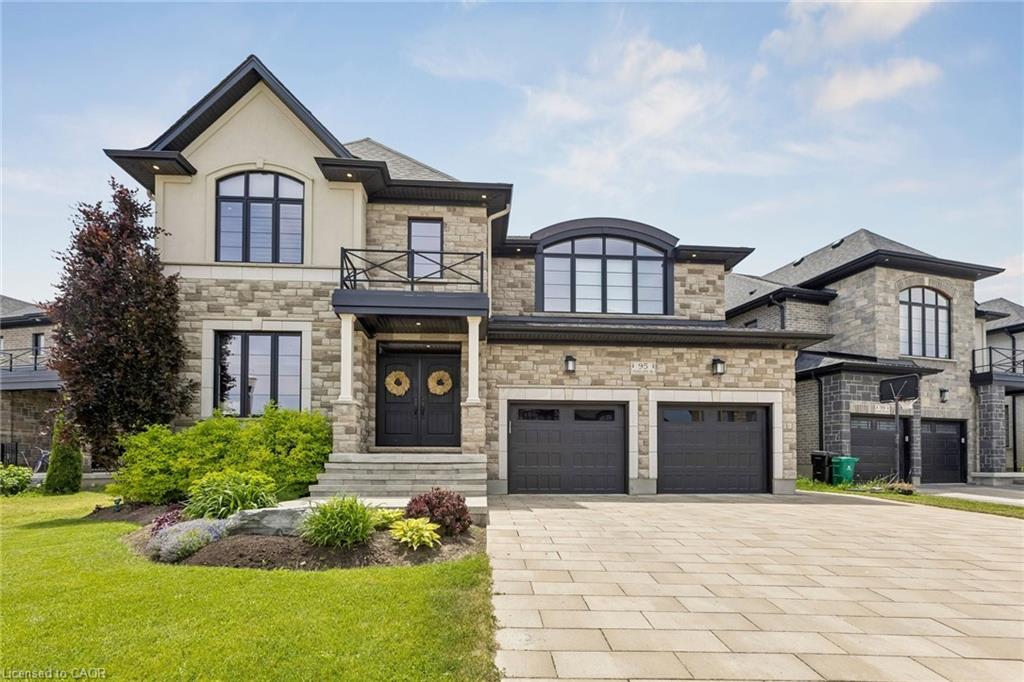 95 Pondcliffe Drive