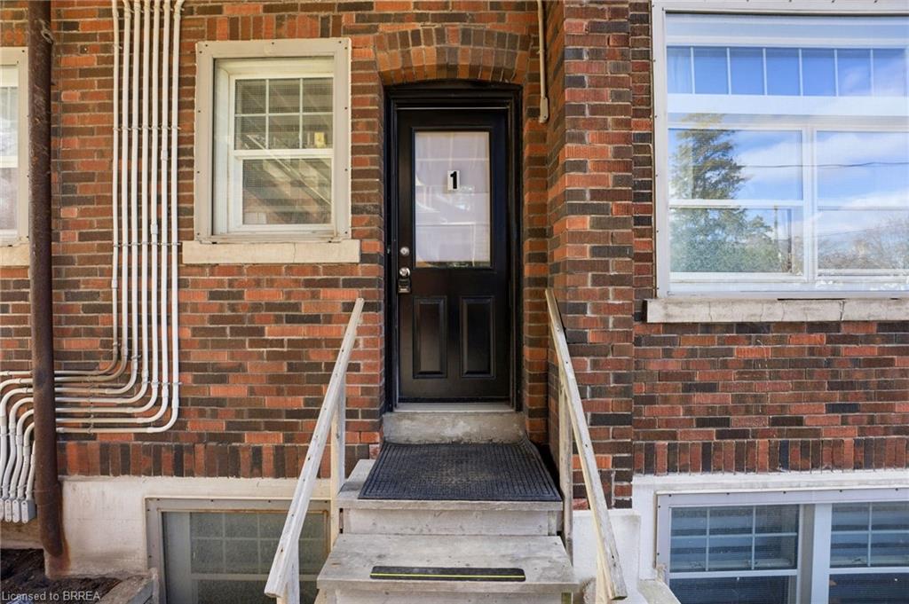 1-54 Dufferin Avenue Property Photo 3