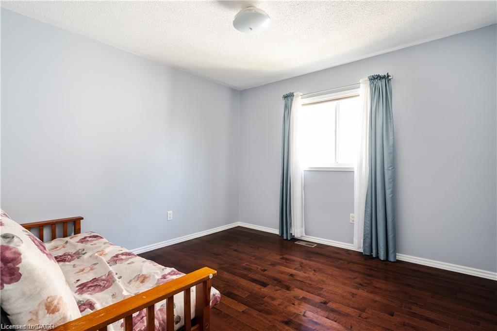 106 Moore Crescent Property Photo 36