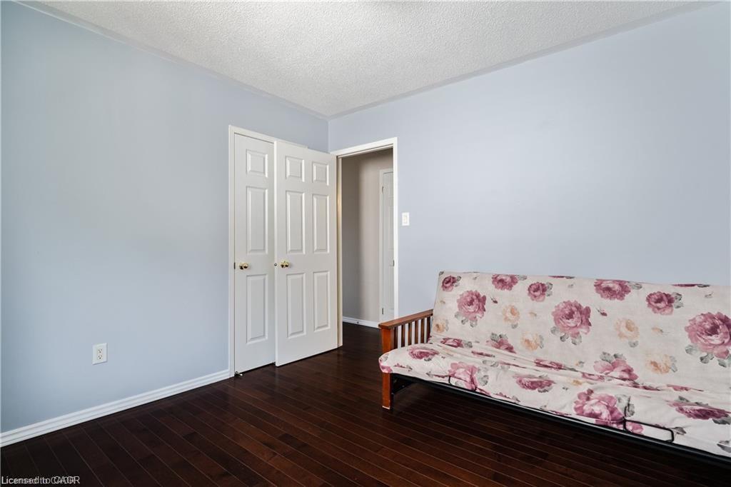 106 Moore Crescent Property Photo 37
