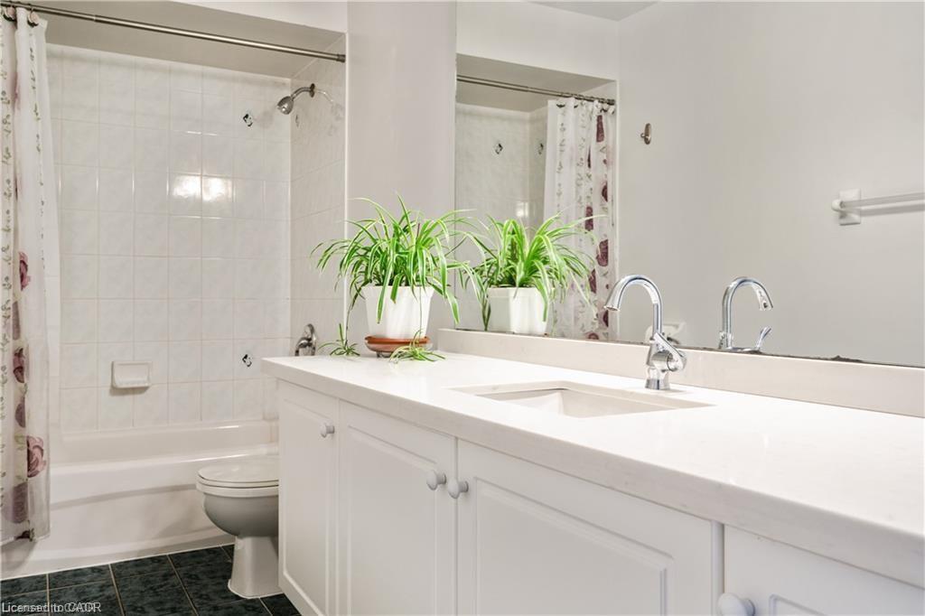 106 Moore Crescent Property Photo 41
