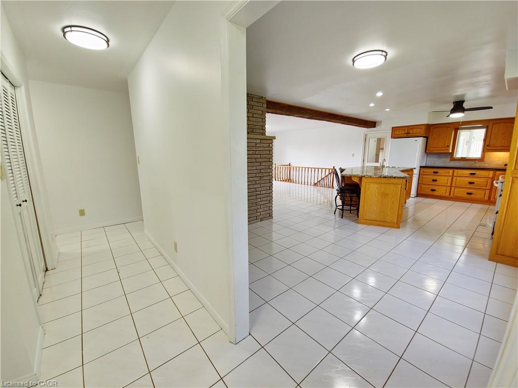 17 Cemetery Road Property Photo 5