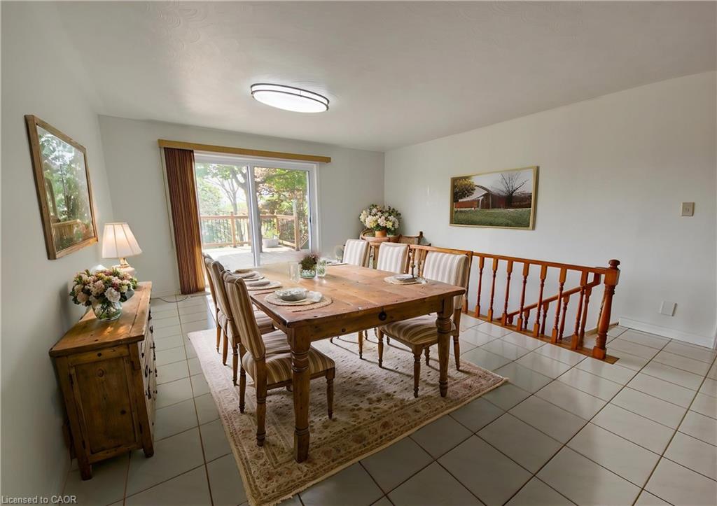 17 Cemetery Road Property Photo 15