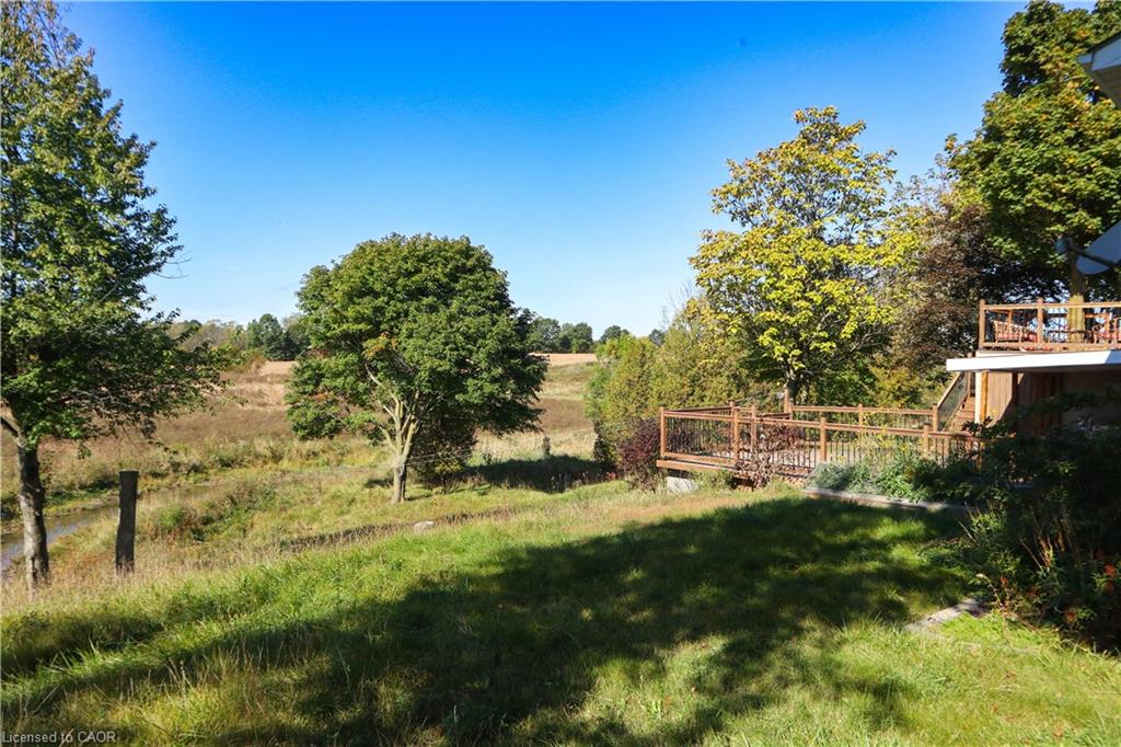 17 Cemetery Road Property Photo 35