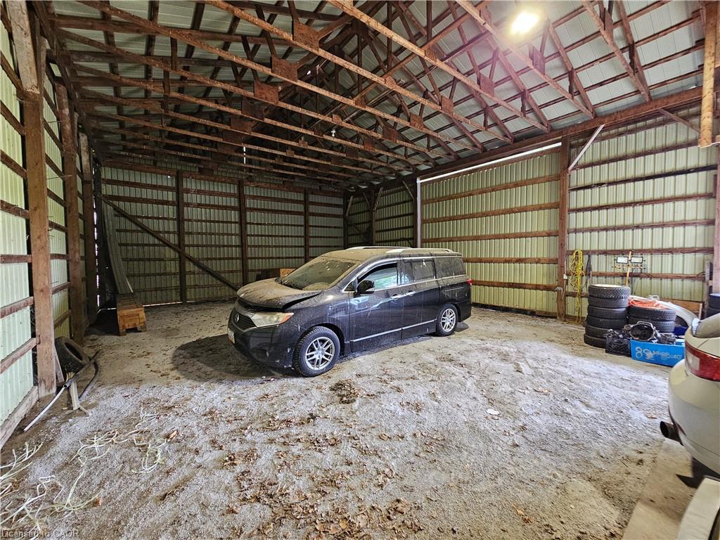 17 Cemetery Road Property Photo 43