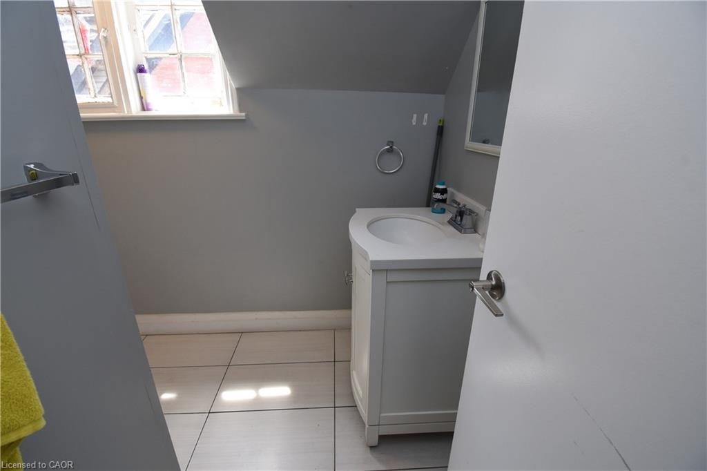 242 James Street S Property Photo 3