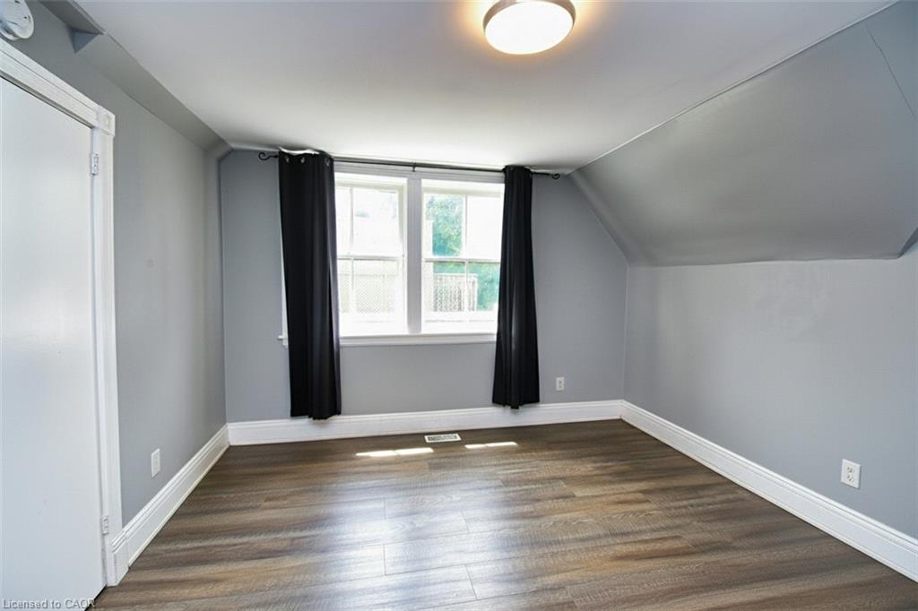 242 James Street S Property Photo 33