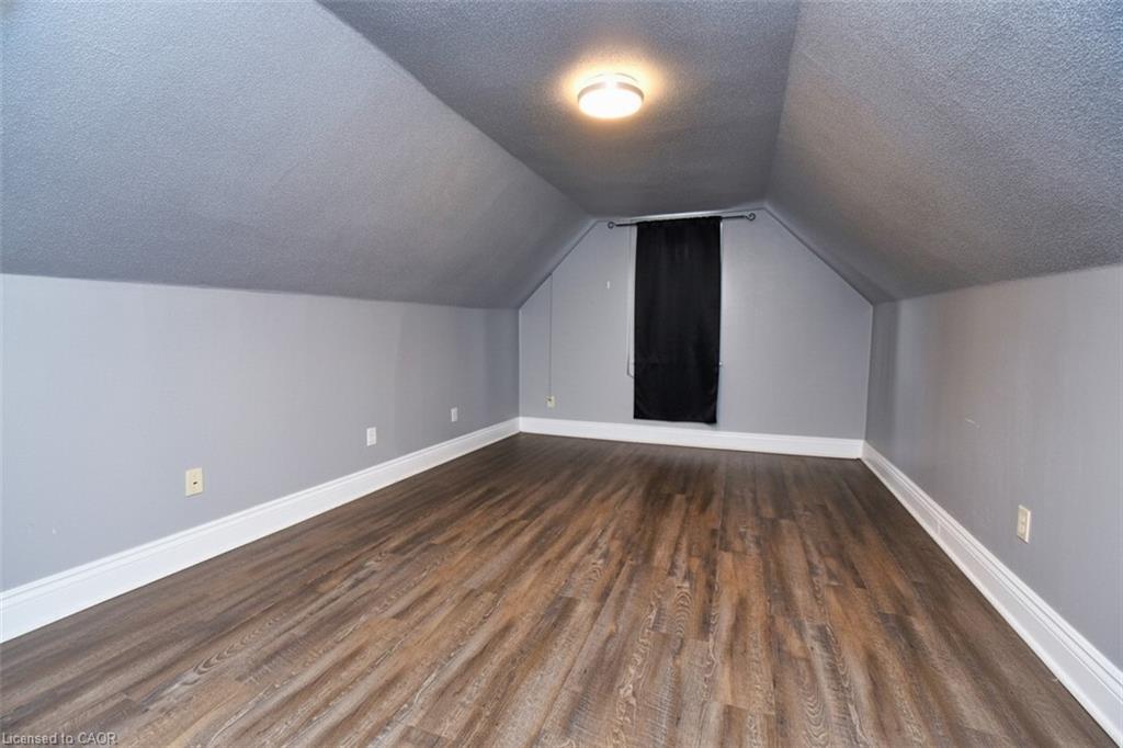 242 James Street S Property Photo 37