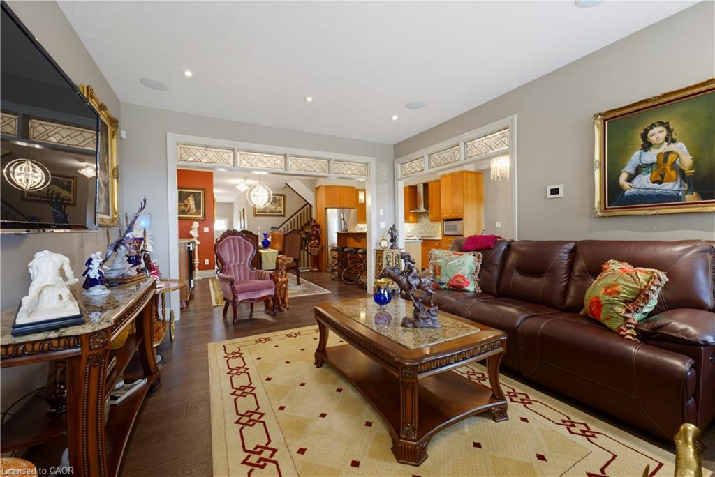 123 Oak Park Drive Property Photo 7