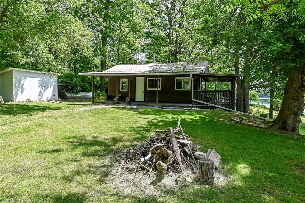 2 Townline Road E Property Photo 2