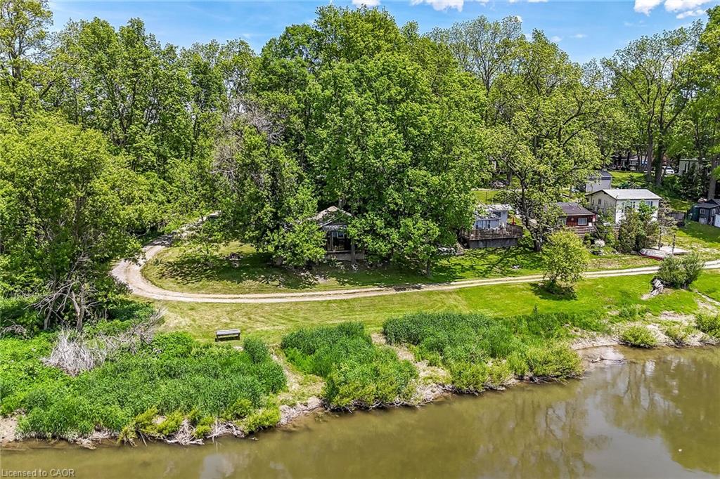 2 Townline Road E Property Photo 5