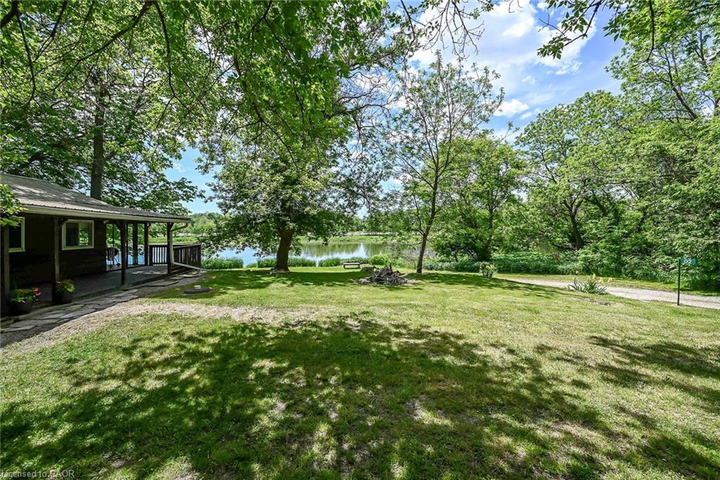 2 Townline Road E Property Photo 24