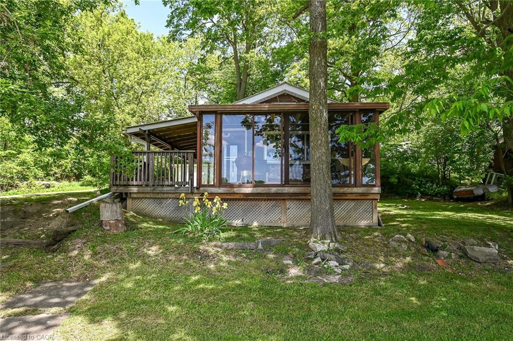 2 Townline Road E Property Photo 26