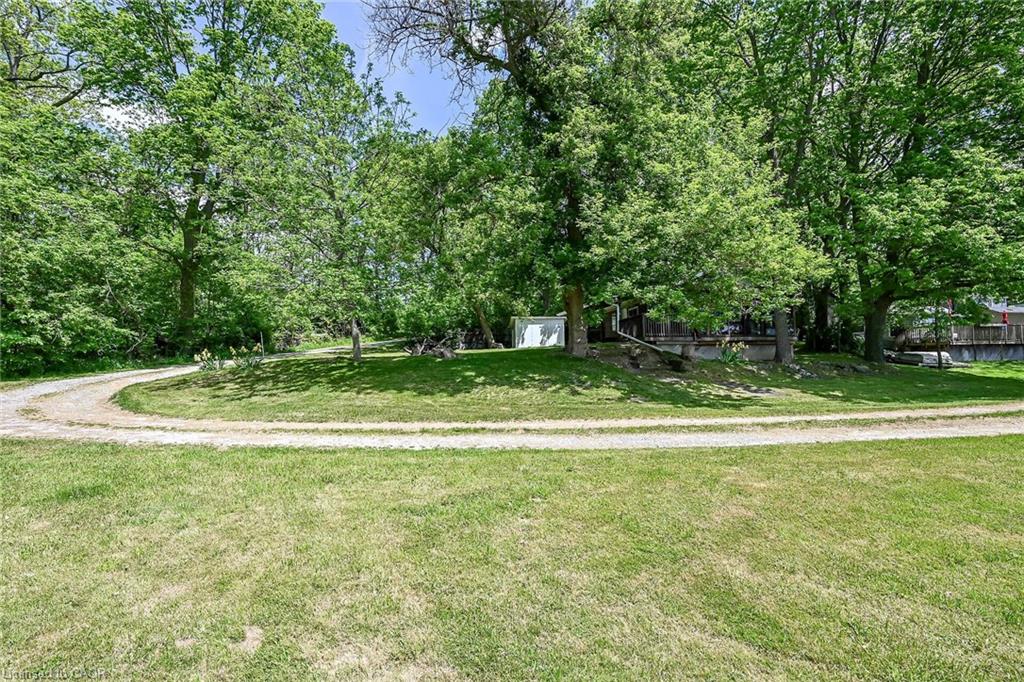 2 Townline Road E Property Photo 35