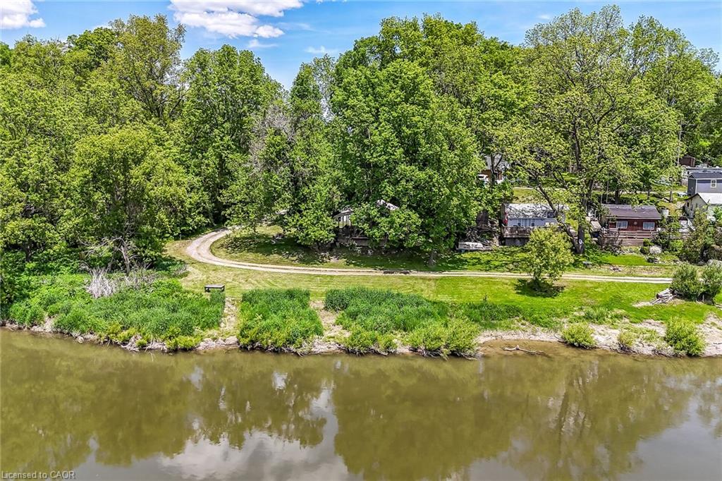 2 Townline Road E Property Photo 40