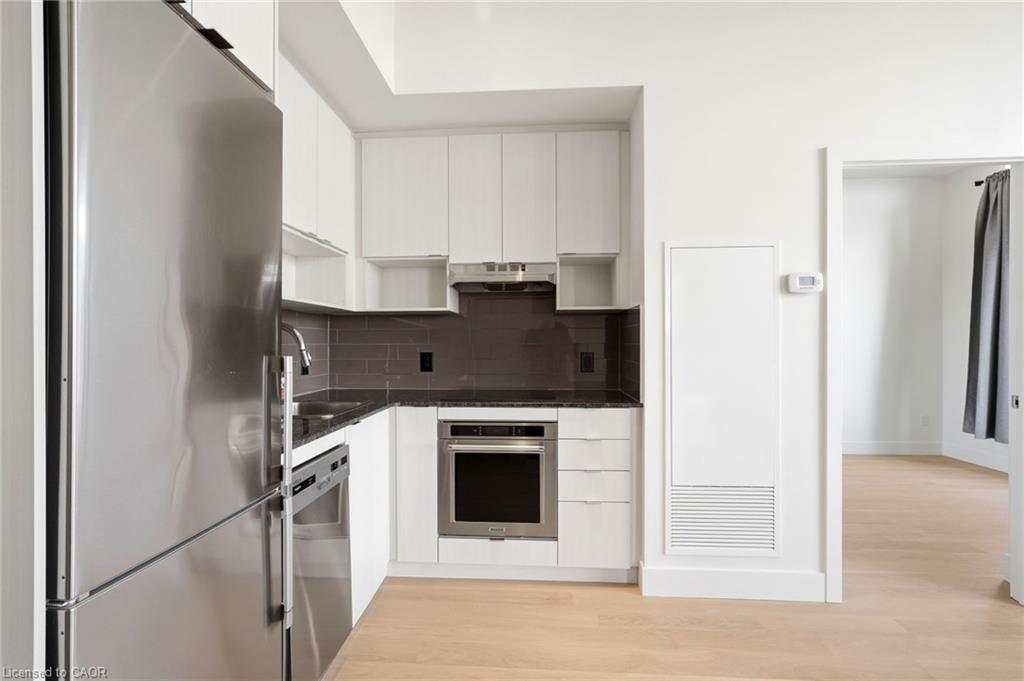 7 Mabelle Avenue Property Photo 17