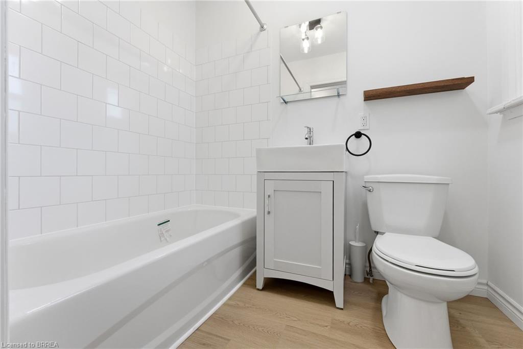 174-176 Darling Street Property Photo 13