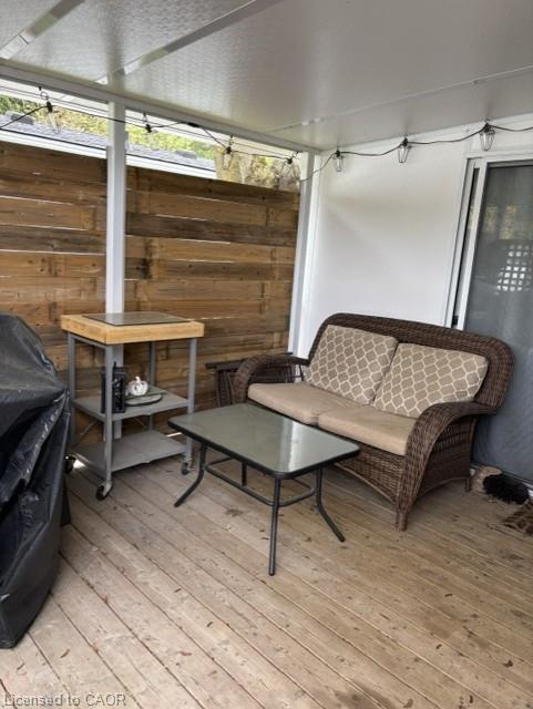 203-580 Beaver Creek Road Property Photo 2