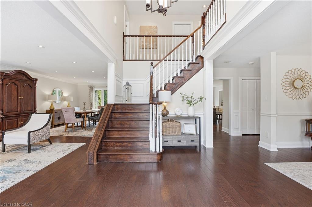 28 Deerview Avenue Property Photo 3