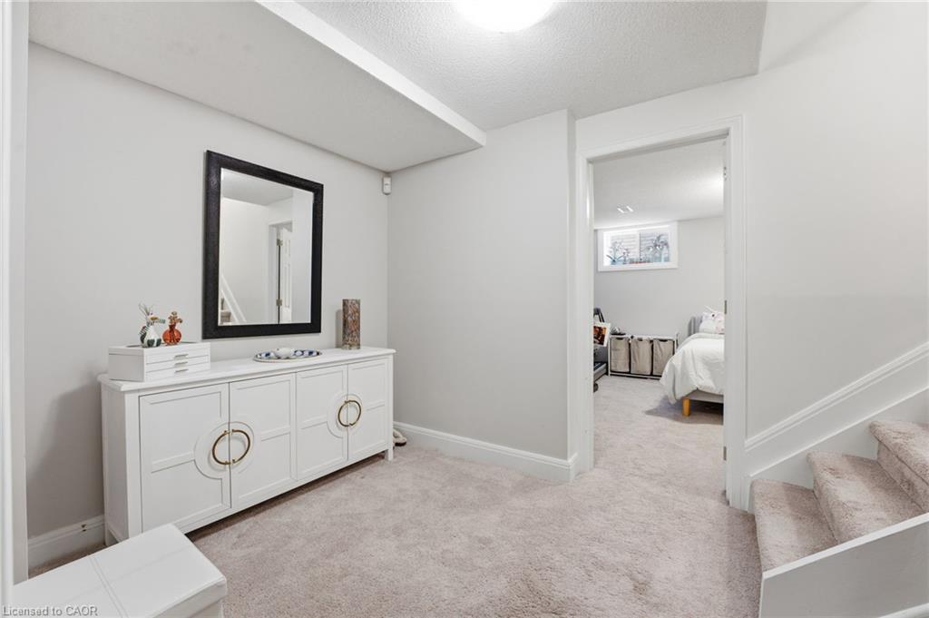 28 Deerview Avenue Property Photo 35