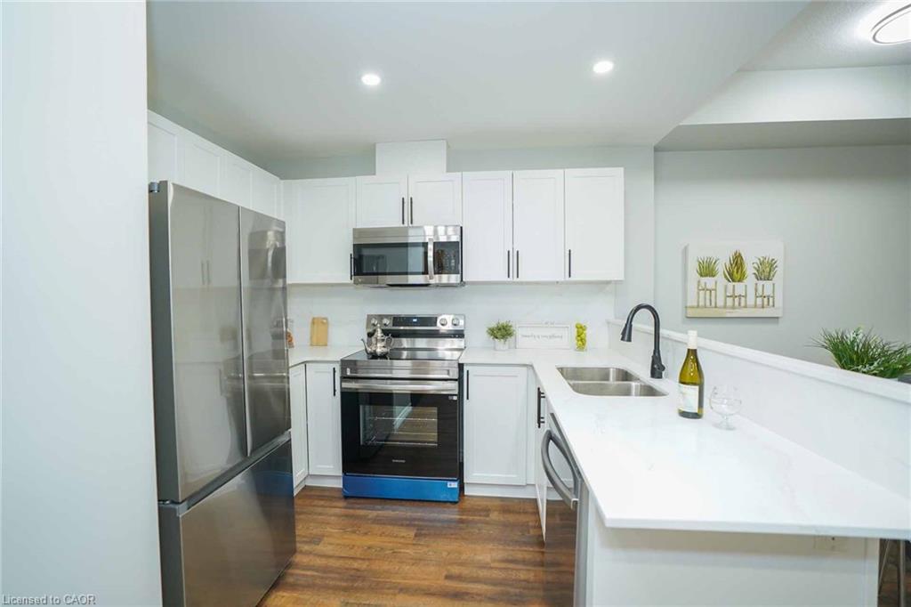 107-7 Kay Crescent Property Photo 27